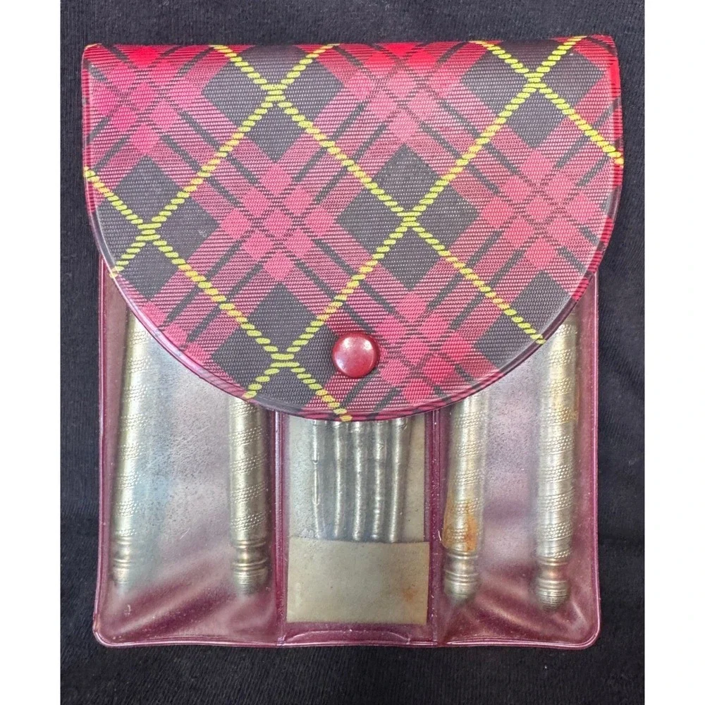 Vintage Plaid Nutcracker Set 2 Crackers 6 Picks  MCM Pouch